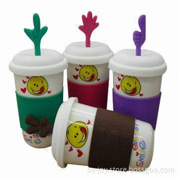 Ceramic mug with silicone lid and sleeves, various artworks are available, OEM orders are welcome